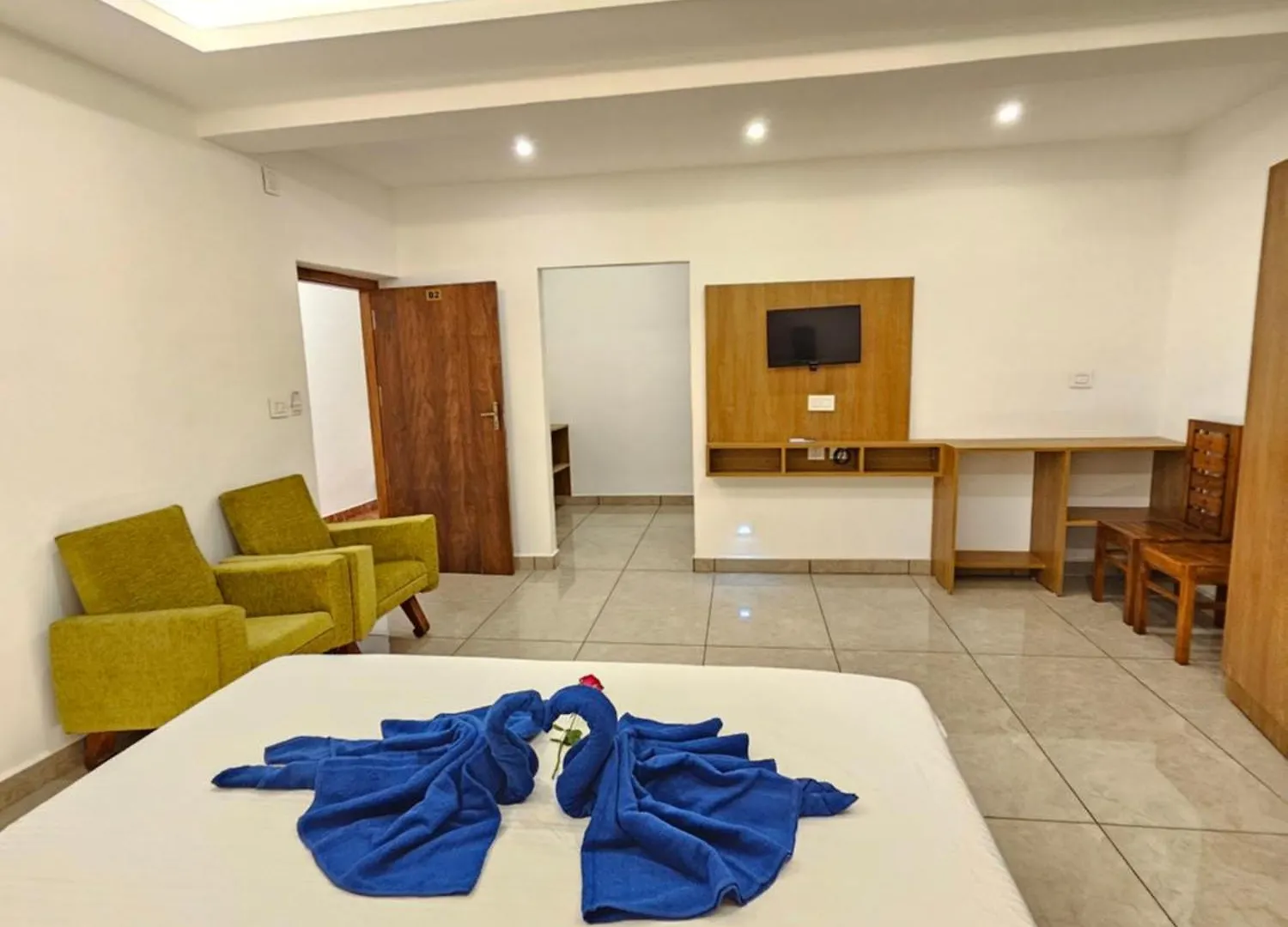 Rolax Tourist Home Thekkady